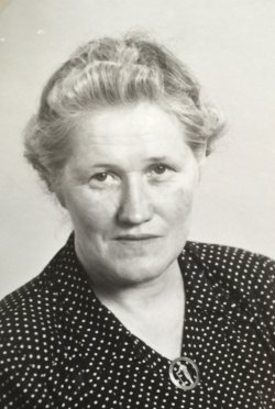 
 Rut Ester Linnea Ternblad 1899-1982