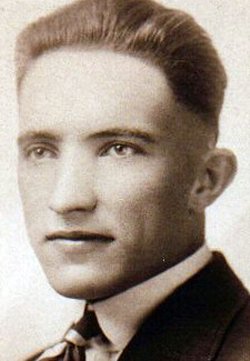 Leslie Arnold   Larson 1896-1973