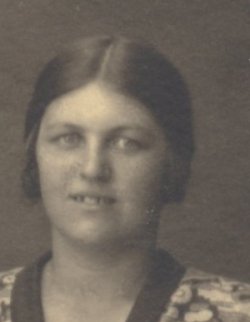 
 Ester Octavia &Aring;kergren 1899-1967