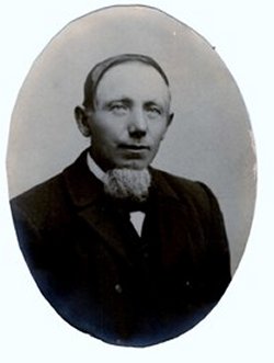 Sven J
   Holst 1832-1907