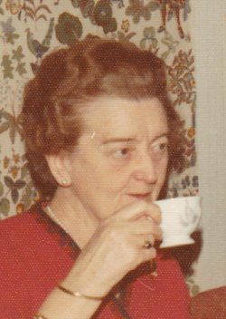 Astrid
   Kristiansson 1901-1996